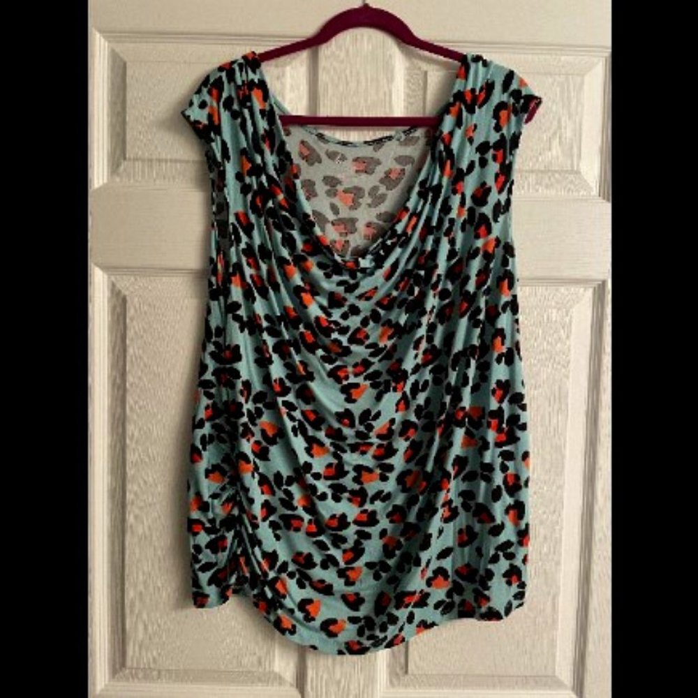 Animal Print Sleeveless Blouse - 18/20